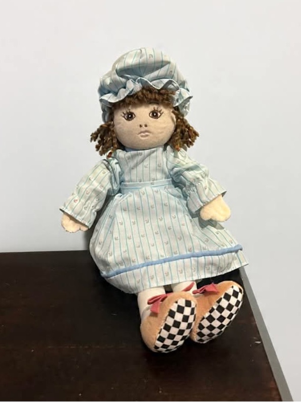 Little Miss Muffit Mother Goose Scolastic Sidekick Plush Doll Hat - Light Blue